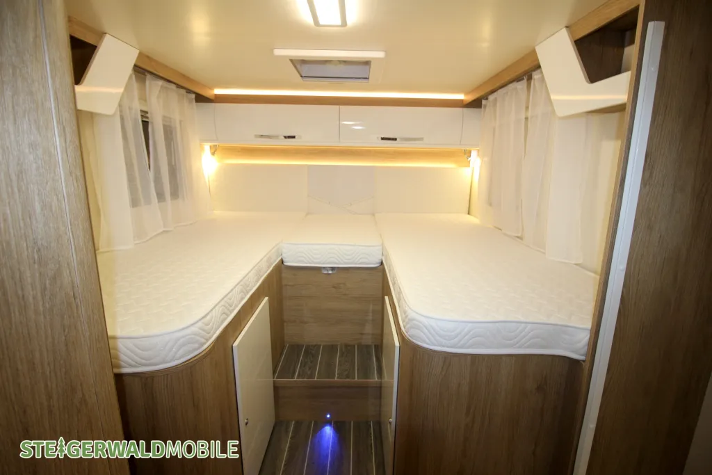 Bild 8: Wohnmobil für 4 Personen in Untersteinbach / Rauhenebrach mieten