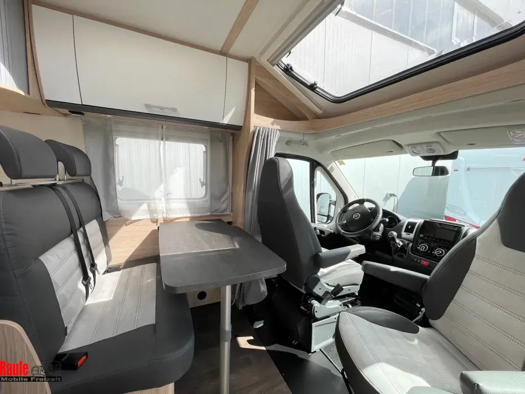 Bild 3: Sunlight mieten in Wiesbaden