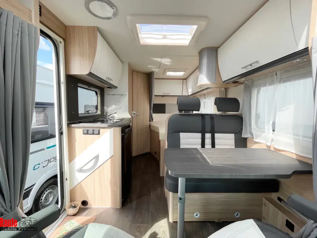 Bild 5: Wohnmobil in Wiesbaden online mieten