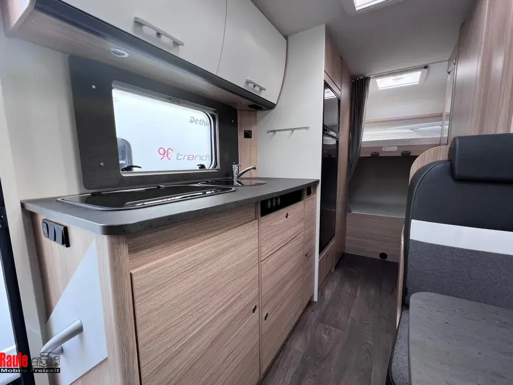 Bild 5: Wohnmobil in Wiesbaden online mieten