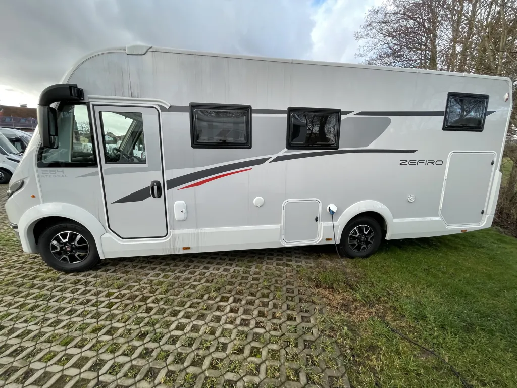 Bild 4: Wohnmobil von Roller Team mieten in Untersteinbach / Rauhenebrach