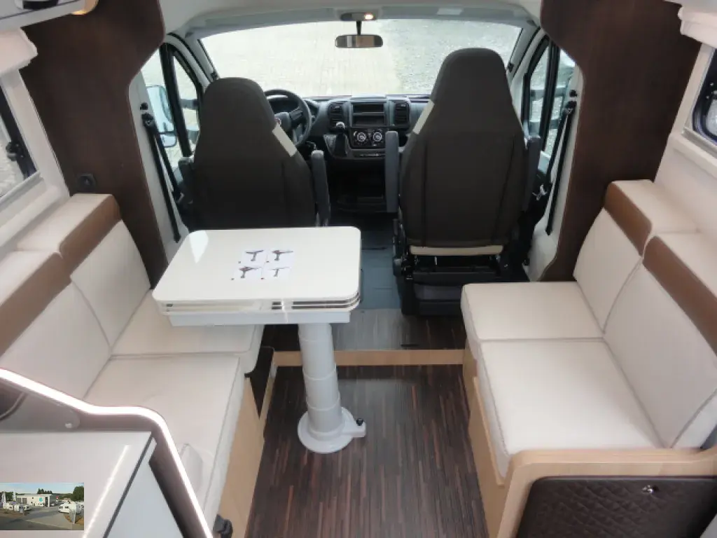 Bild 29: Wohnmobil in Blomberg online mieten