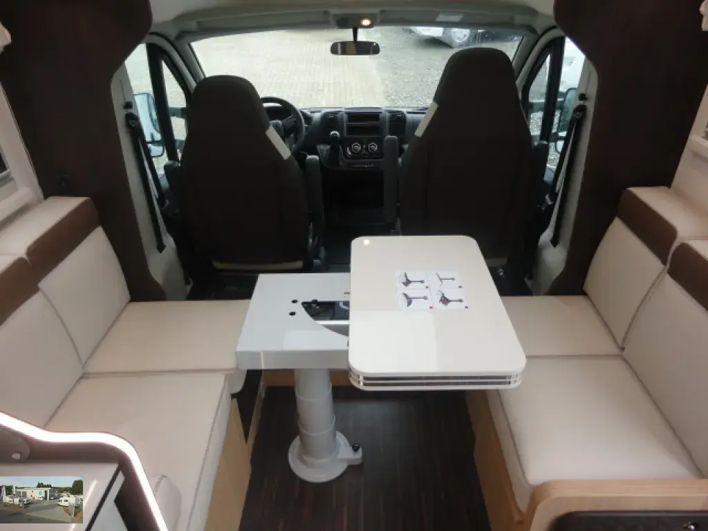 Bild 31: Forster Wohnmobil in Blomberg mieten