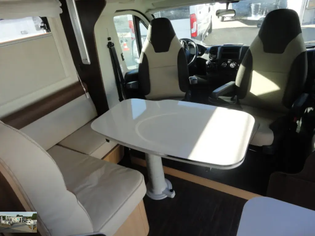 Bild 13: Wohnmobil in Blomberg online mieten Bild 13: Wohnmobil in Blomberg online mieten