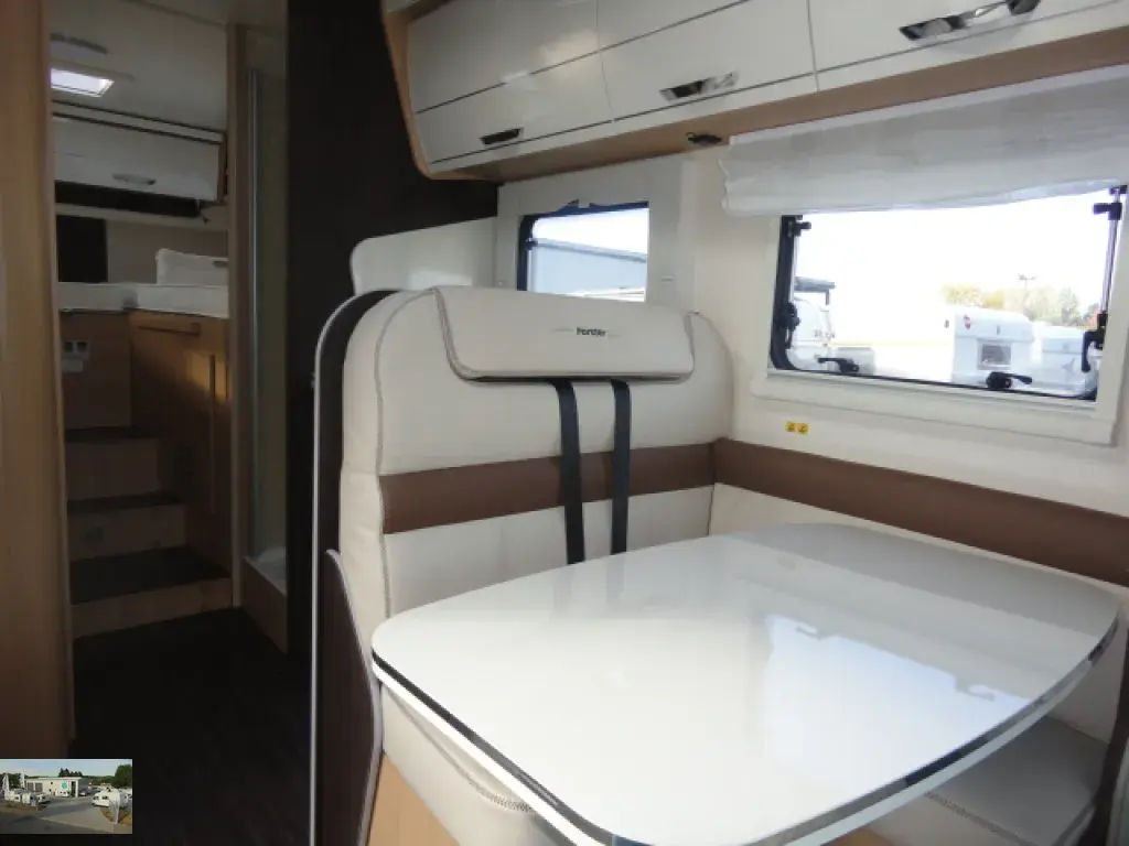 Bild 10: Wohnmobil mieten in Blomberg