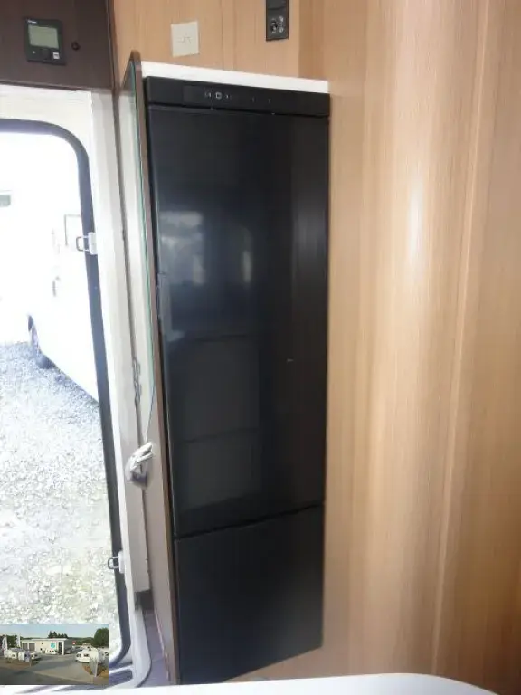 Bild 17: Forster T 745 EB