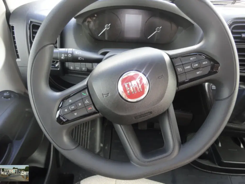 Bild 45: Wohnmobil in Blomberg online mieten