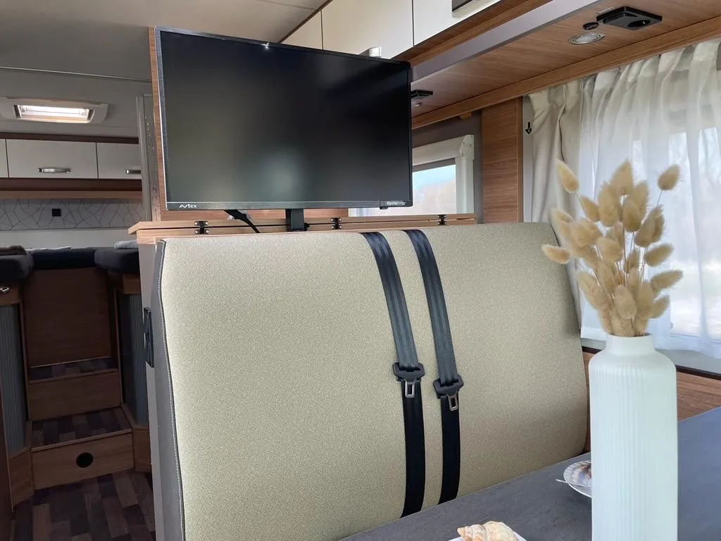 Bild 12: Wohnmobil von Weinsberg mieten in Schloß Holte-Stukenbrock