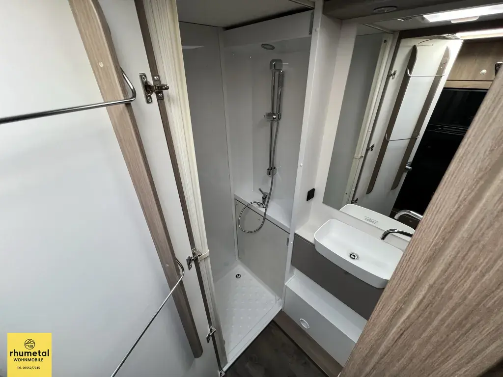 Bild 16: Wohnmobil für 4 Personen in Katlenburg mieten