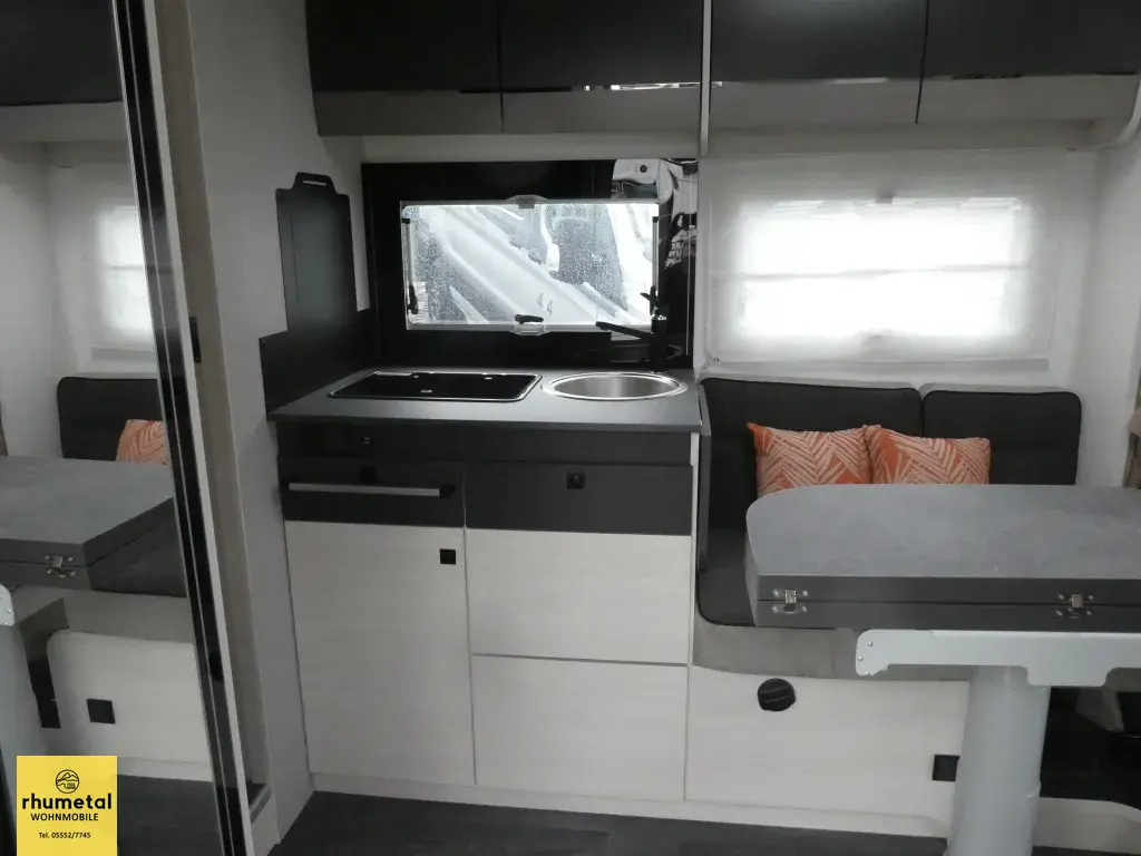 Bild 7: Challenger Wohnmobil in Katlenburg mieten Bild 7: Challenger Wohnmobil in Katlenburg mieten