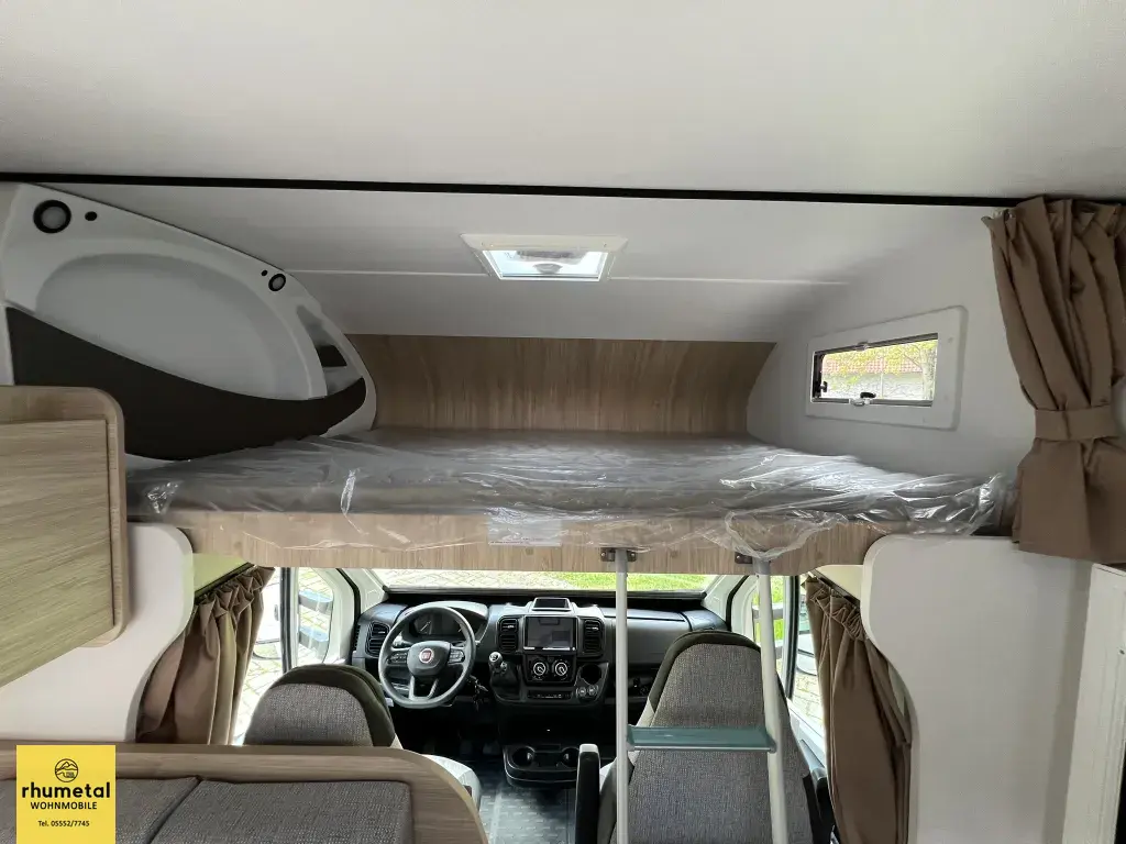 Bild 16: Wohnmobil für 6 Personen in Katlenburg mieten