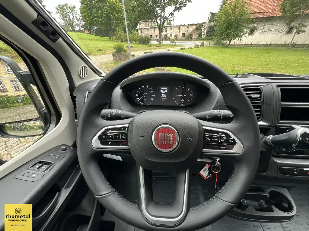 Bild 20: Wohnmobil von Carado mieten in Katlenburg Bild 20: Wohnmobil von Carado mieten in Katlenburg