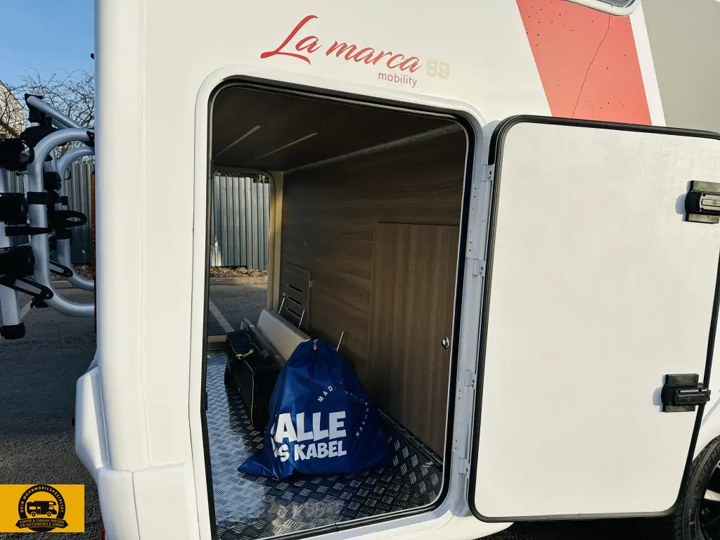 Bild 12: Wohnmobil von La marca mieten in Dresden