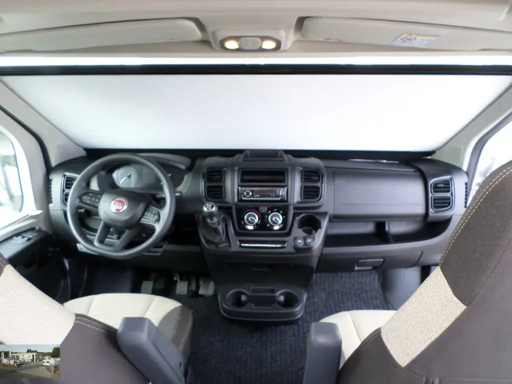 Bild 18: Wohnmobil mieten in Blomberg Bild 18: Wohnmobil mieten in Blomberg