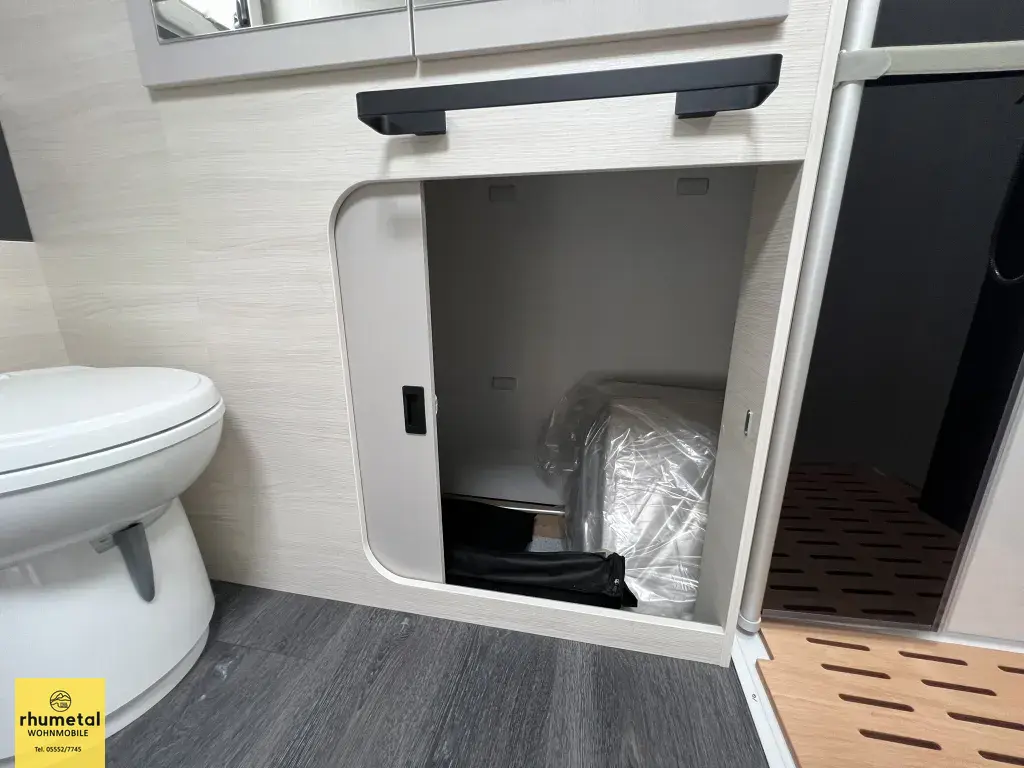 Bild 40: Wohnmobil für 4 Personen in Katlenburg mieten