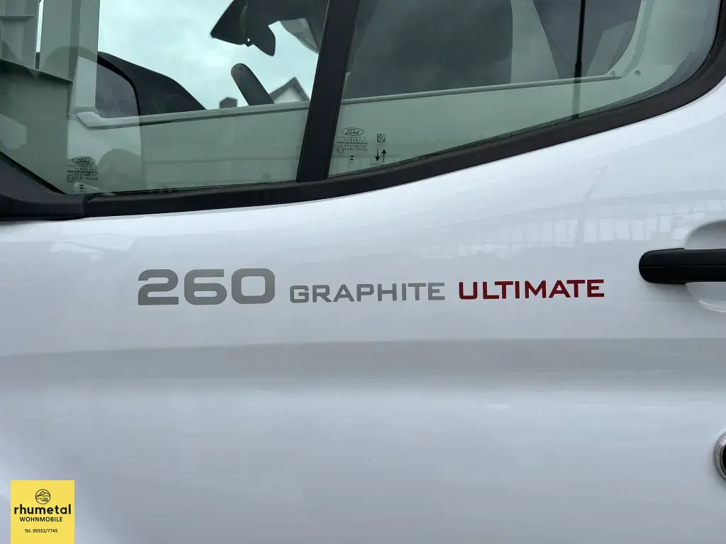 Bild 49: Challenger Teilintegriert 260 Graphite Ultimate