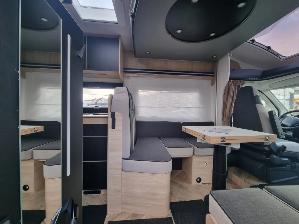 Bild 9: Chausson Teilintegrierte 724 Etape Line