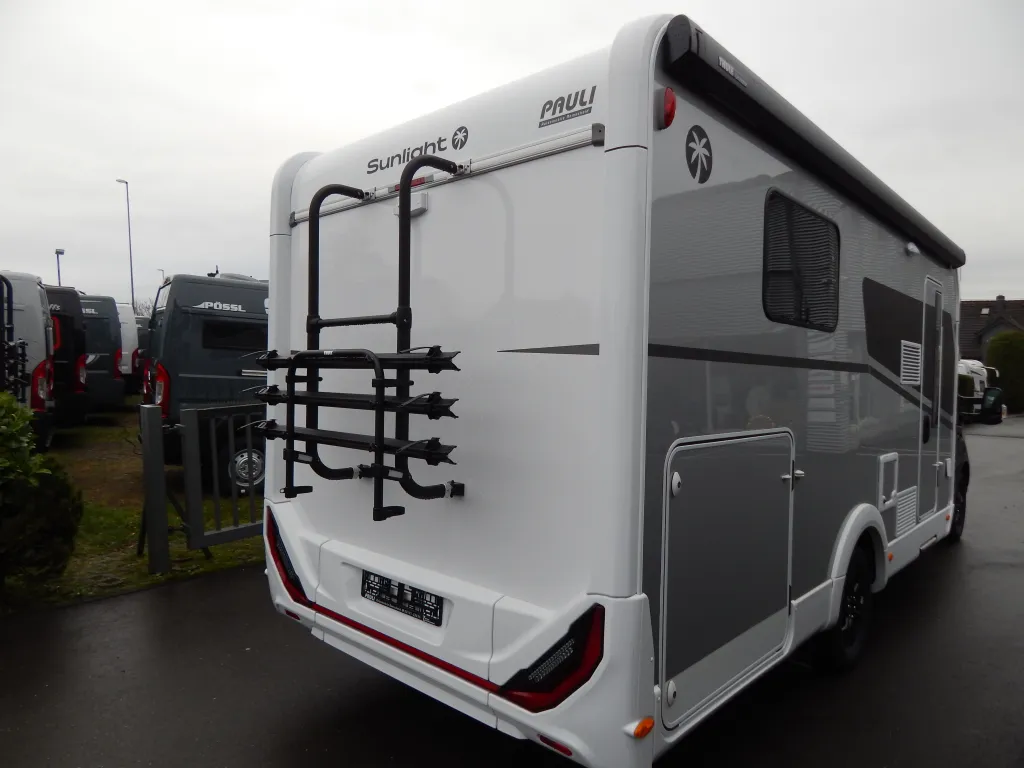 Bild 5: Wohnmobil in Remscheid online mieten Bild 5: Wohnmobil in Remscheid online mieten