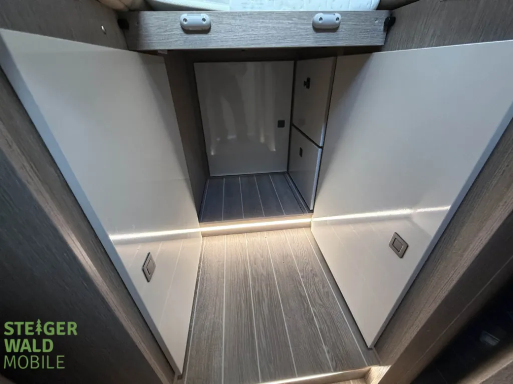 Bild 21: Wohnmobil in Untersteinbach / Rauhenebrach online mieten