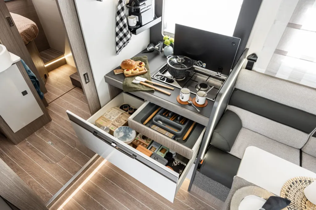 Bild 7: Roller Team Wohnmobil in Untersteinbach / Rauhenebrach mieten