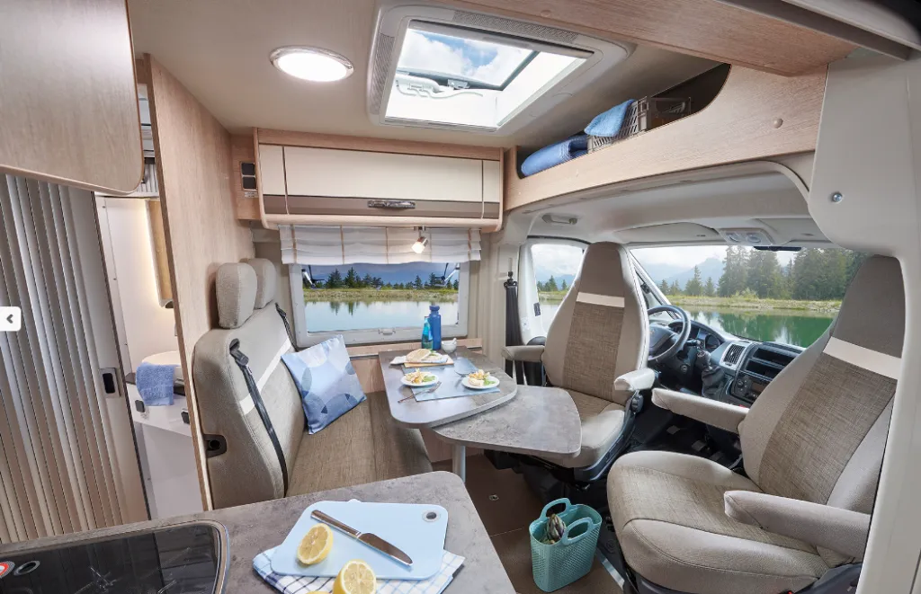 Bild 8: Wohnmobil für 2 Personen in Weißenhorn mieten