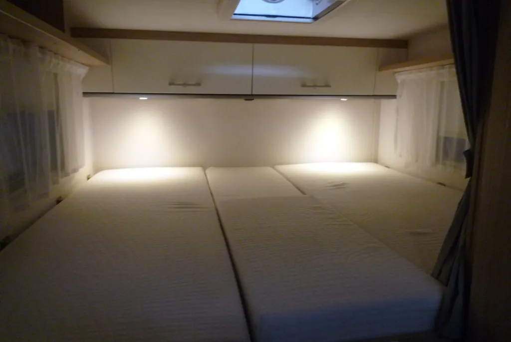 Bild 13: Wohnmobil in Weißenhorn online mieten