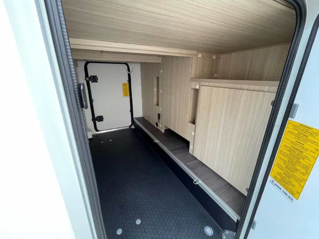 Bild 5: Wohnmobil in Kürnach online mieten