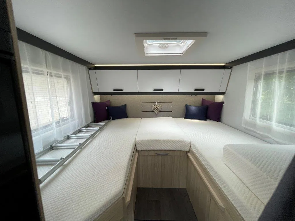 Bild 9: Sun Living S 70 SL