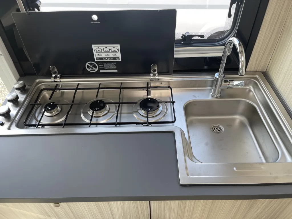 Bild 13: Wohnmobil in Kürnach online mieten