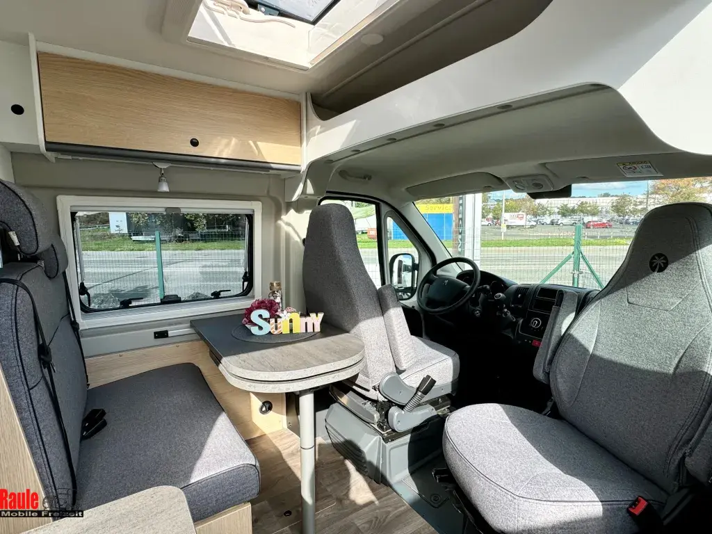 Bild 5: Wohnmobil in Wiesbaden online mieten