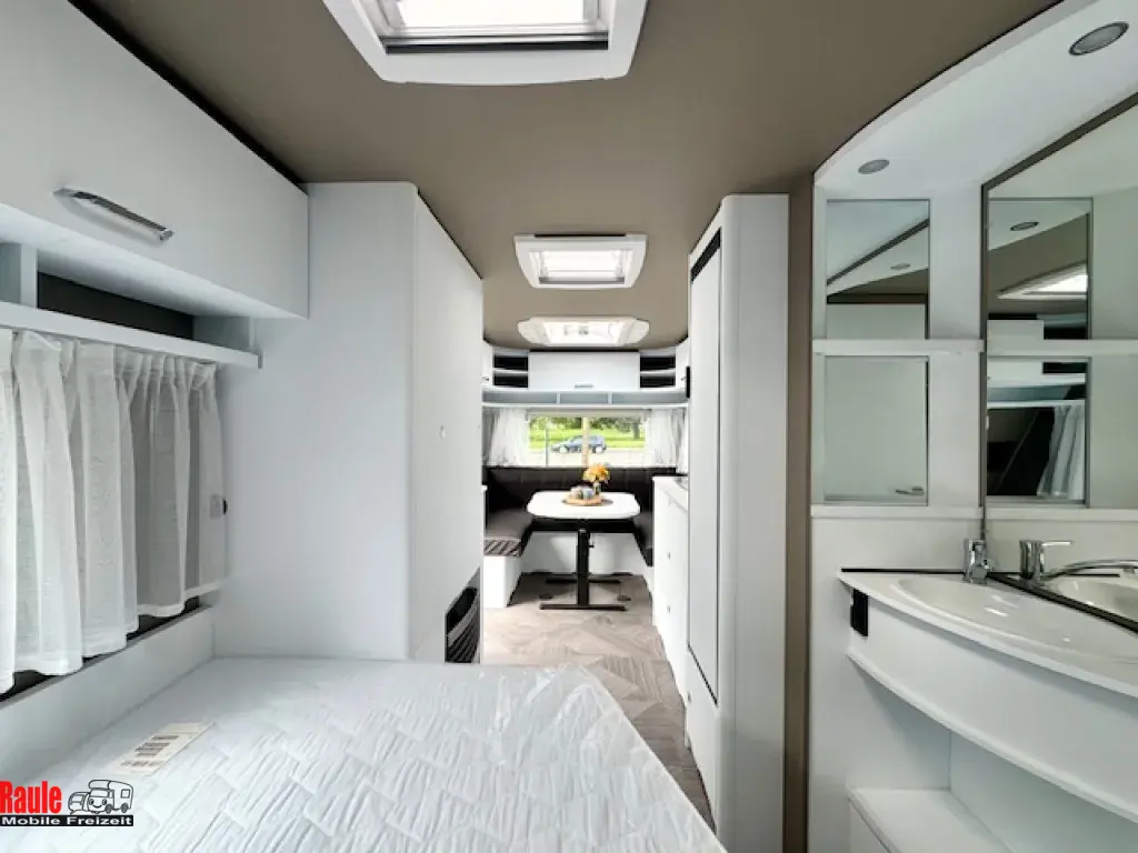 Bild 8: Wohnwagen für 4 Personen in Wiesbaden mieten