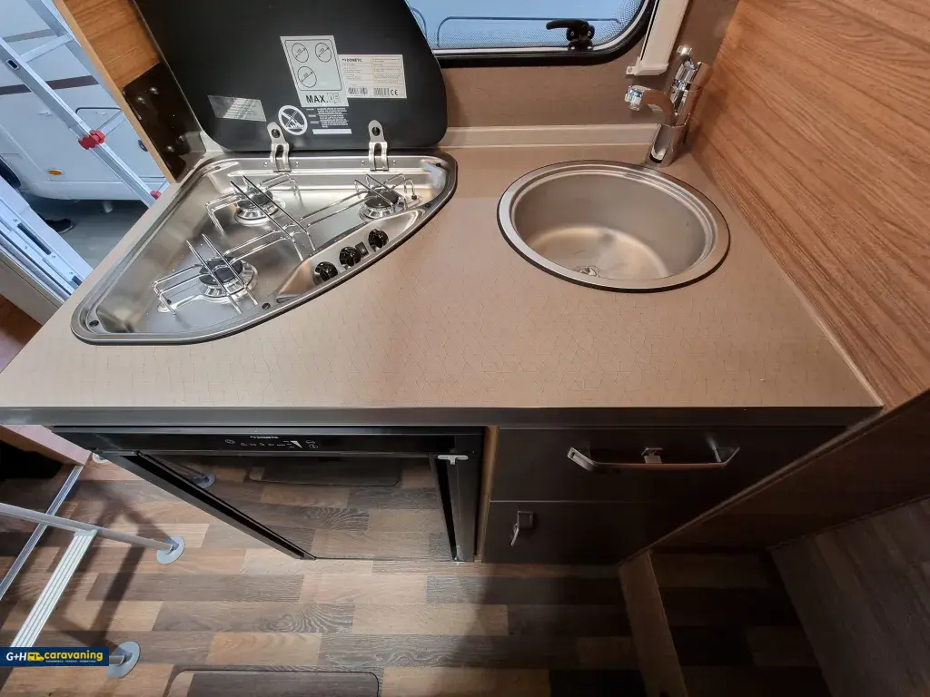 Bild 8: Wohnmobil für 4 Personen in Weißenhorn mieten