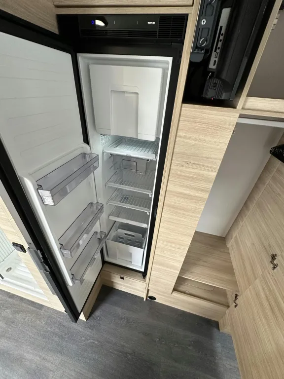 Bild 10: Wohnmobil mieten in Mülheim-Kärlich