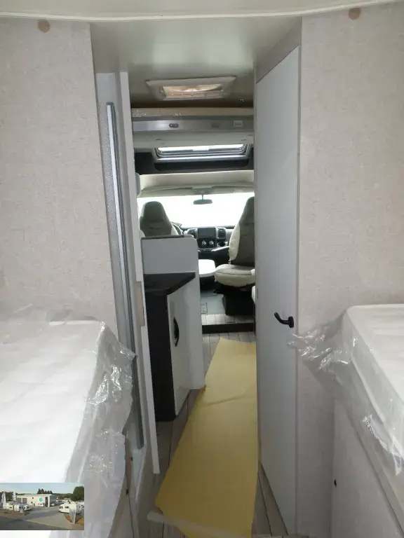 Bild 40: Wohnmobil für 4 Personen in Blomberg mieten