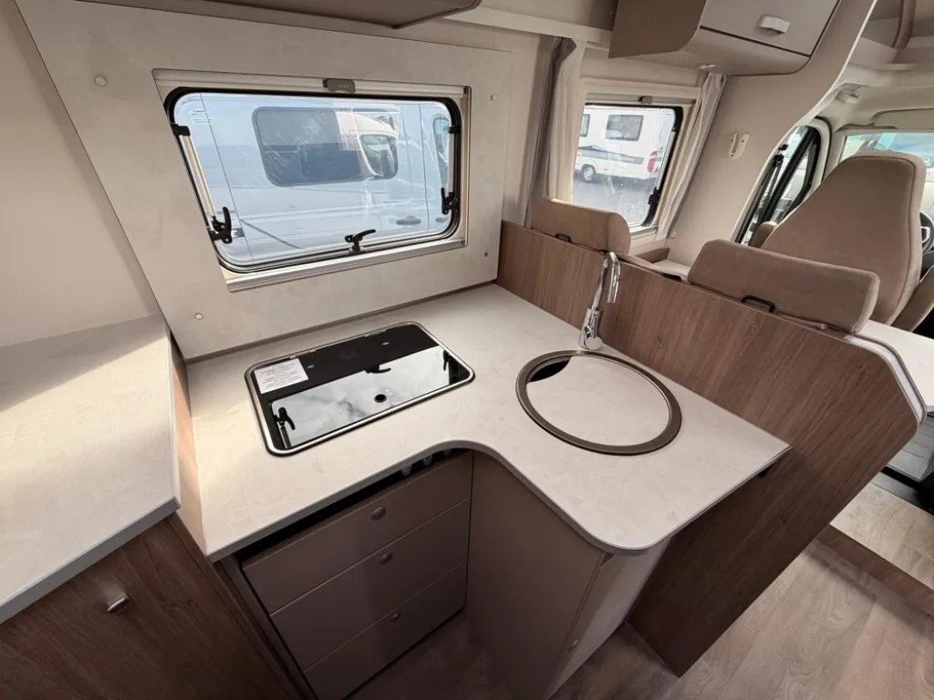 Bild 9: Carado T 338