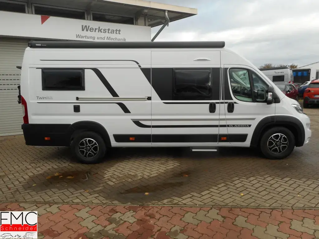 Bild 9: Adria Twin ALL-IN 640 SL