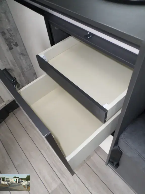 Bild 8: Wohnmobil für 2 Personen in Blomberg mieten