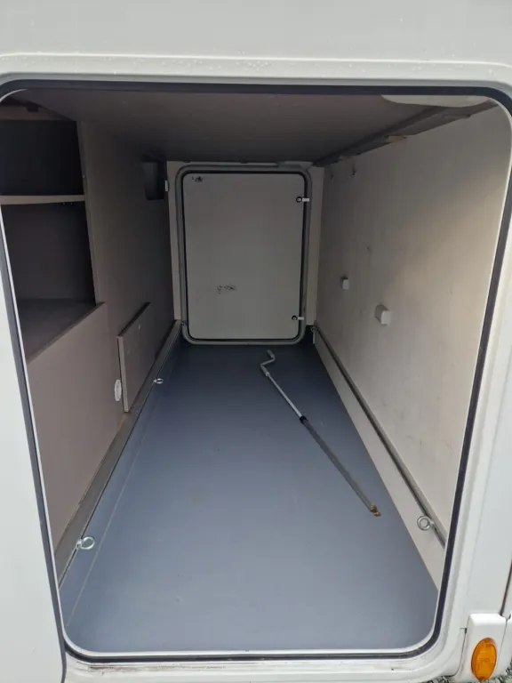 Bild 25: LMC Tourer Lift H 730G - Einzelbetten & Hubbett