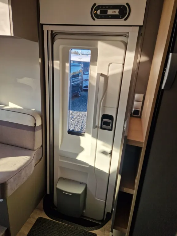 Bild 28: Wohnmobil von LMC mieten in Bamberg