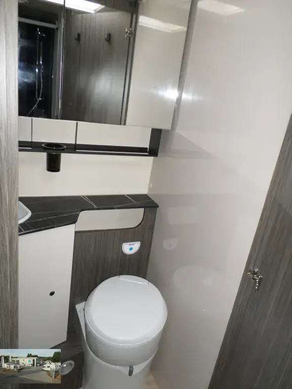 Bild 31: Forster Wohnmobil in Blomberg mieten