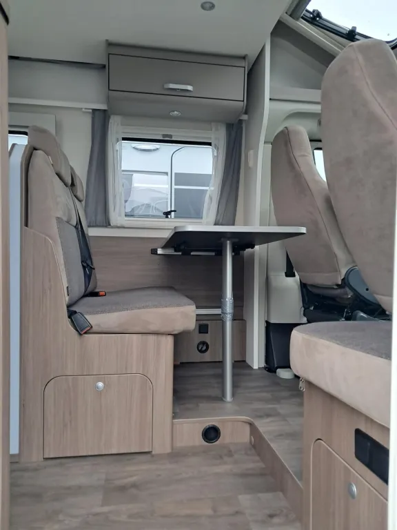 Bild 8: Wohnmobil für 4 Personen in Bamberg mieten