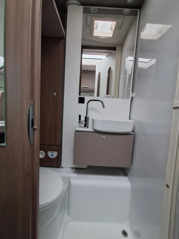 Bild 9: Carado T 338