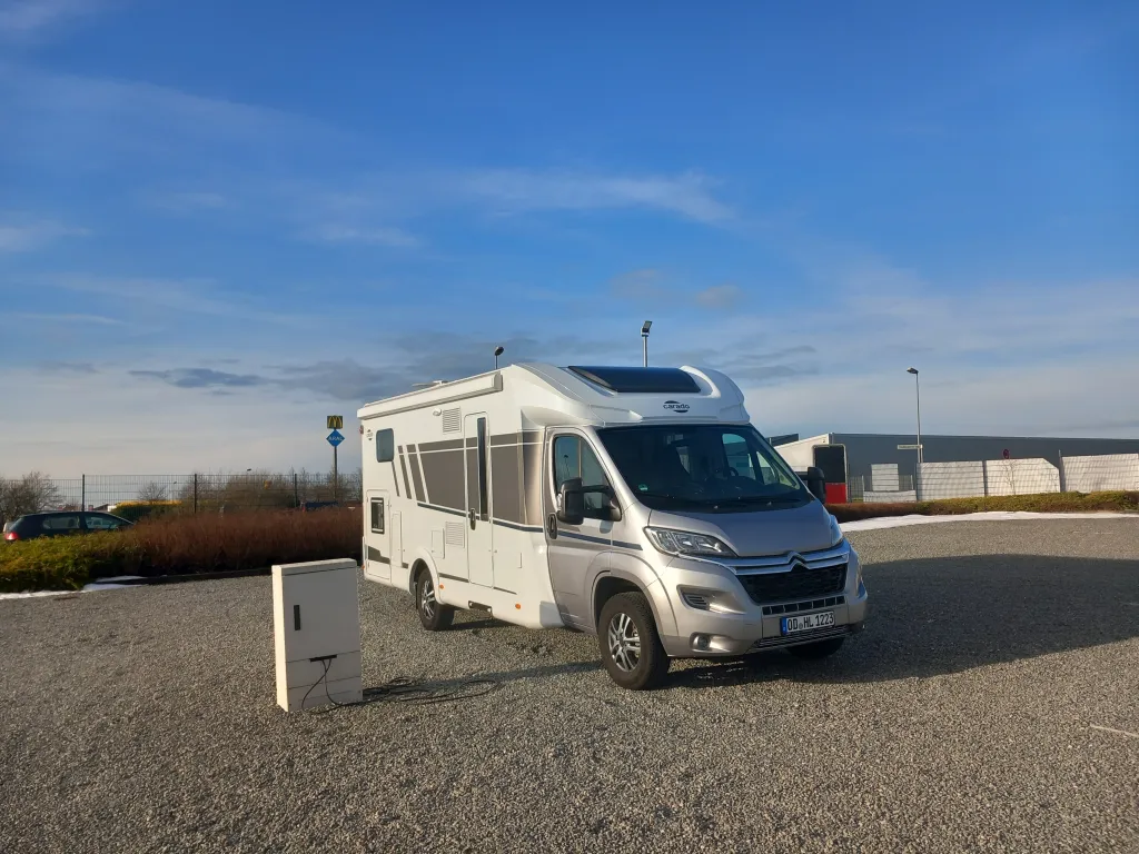 Bild 4: Wohnmobil von Carado mieten in Wesenberg Bild 4: Wohnmobil von Carado mieten in Wesenberg