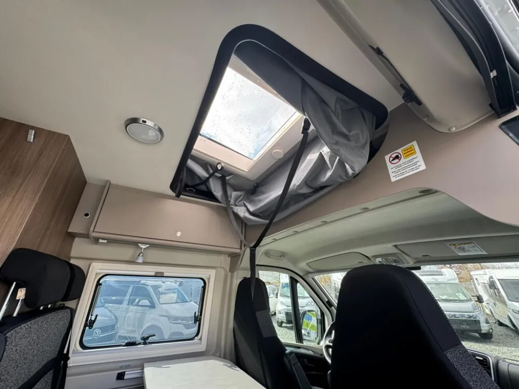 Bild 4: Wohnmobil von Carado mieten in Bamberg