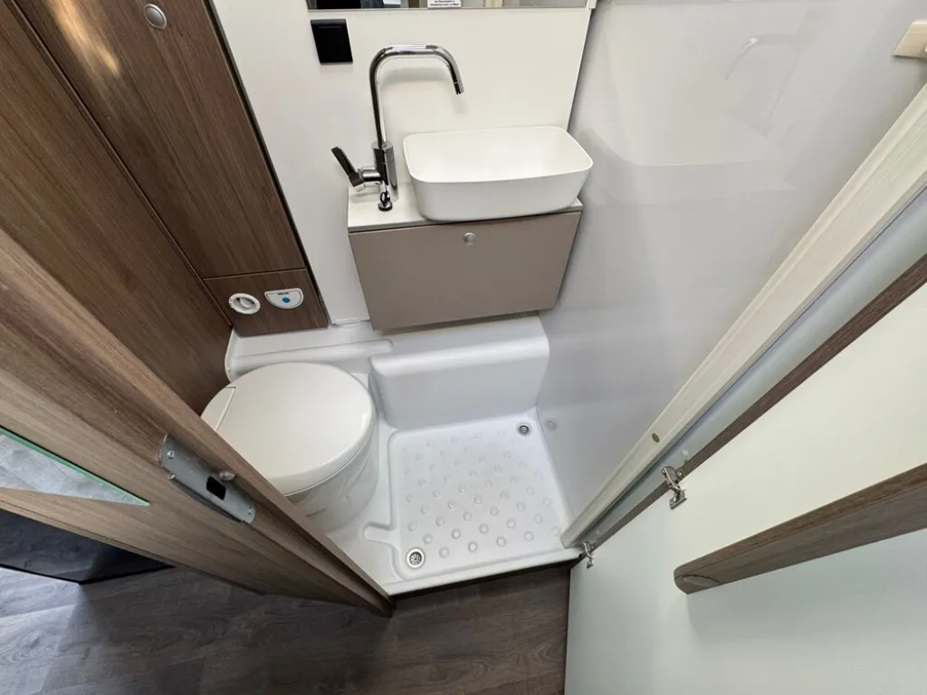 Bild 9: Carado T 338