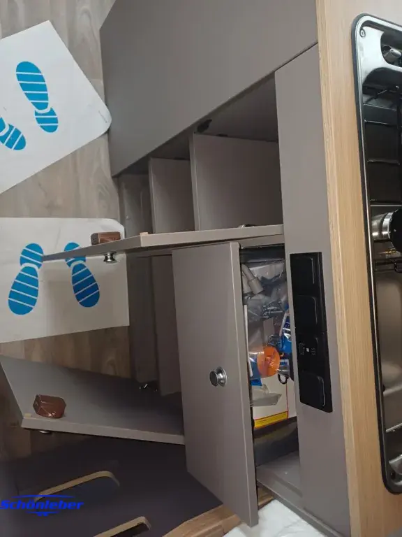 Bild 10: Wohnmobil mieten in Römerstein-Donnstetten Bild 10: Wohnmobil mieten in Römerstein-Donnstetten