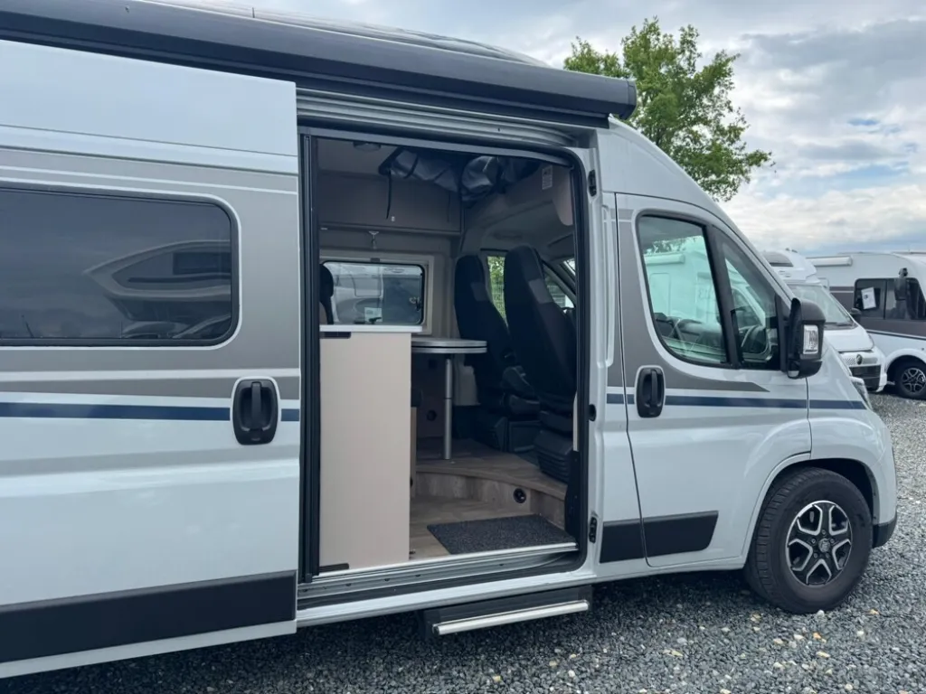 Bild 7: Carado Wohnmobil in Bamberg mieten Bild 7: Carado Wohnmobil in Bamberg mieten