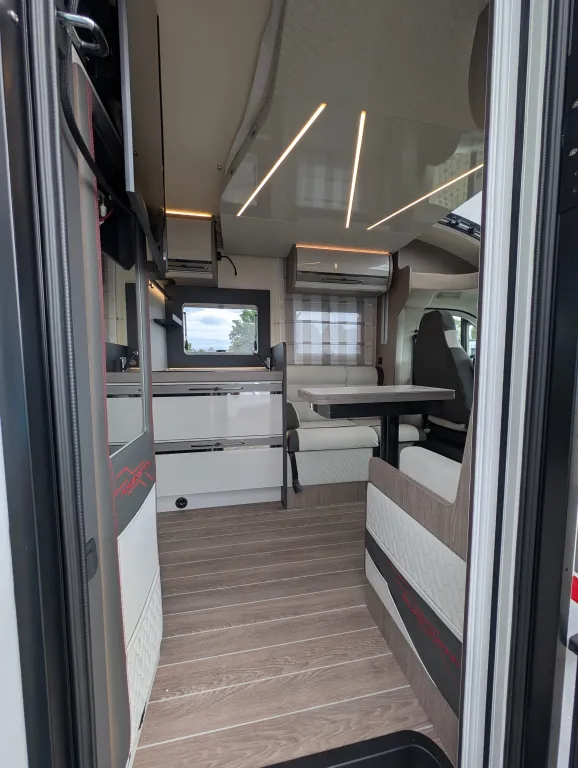 Bild 8: Wohnmobil für 4 Personen in Aschersleben mieten Bild 8: Wohnmobil für 4 Personen in Aschersleben mieten