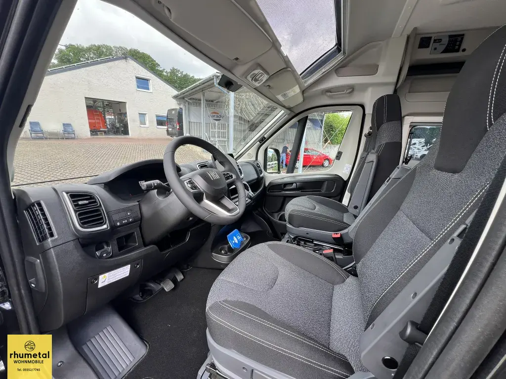 Bild 13: Wohnmobil in Katlenburg online mieten
