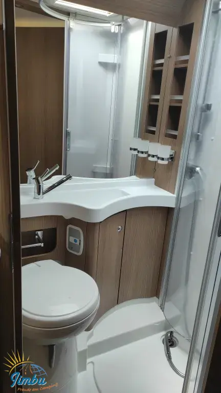 Bild 17: Malibu I 430 KB-LE lightweight 3.5t Bild 17: Malibu I 430 KB-LE lightweight 3.5t